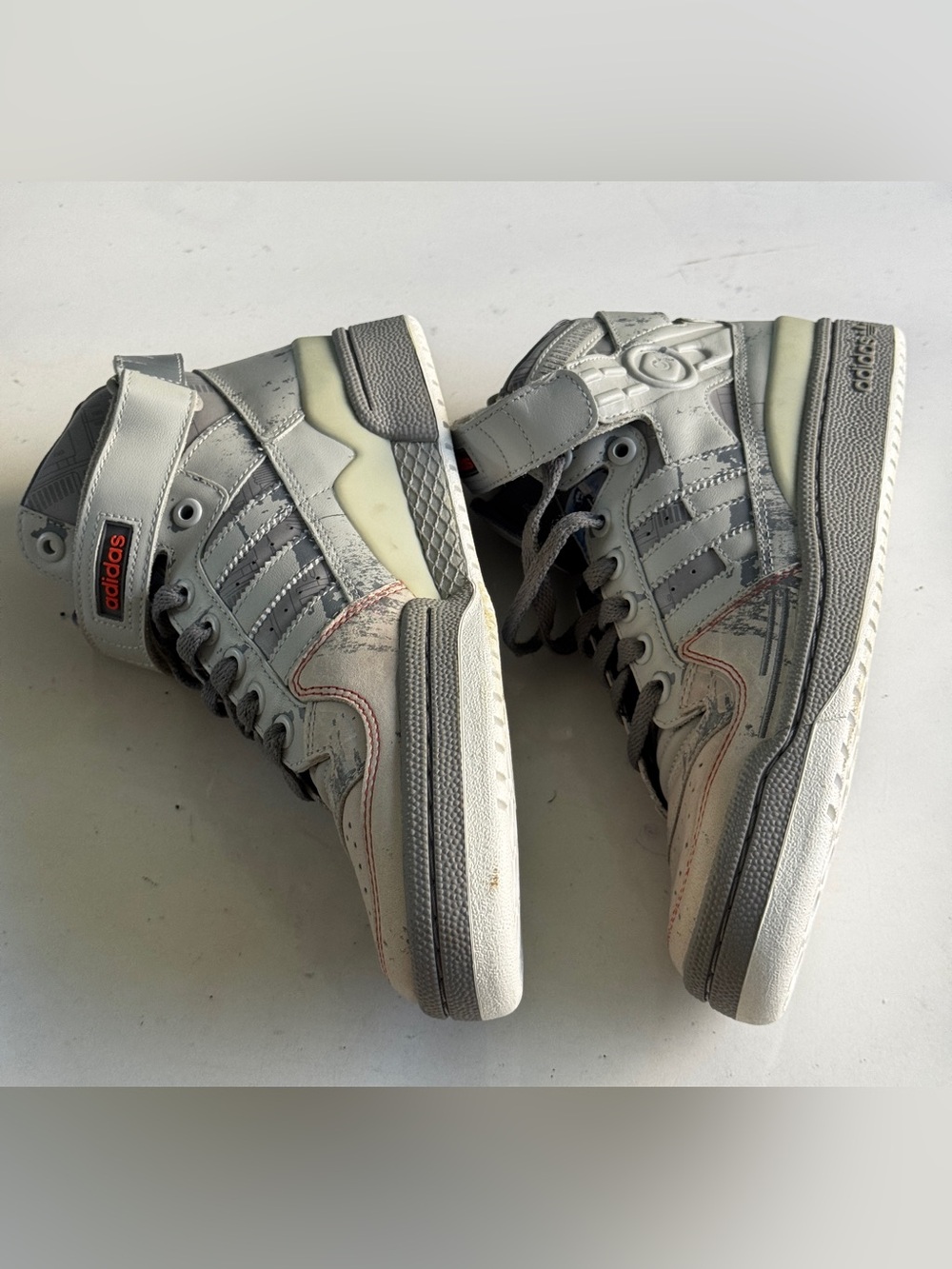 Adidas Star Wars Forum Mid AT-AT size 8